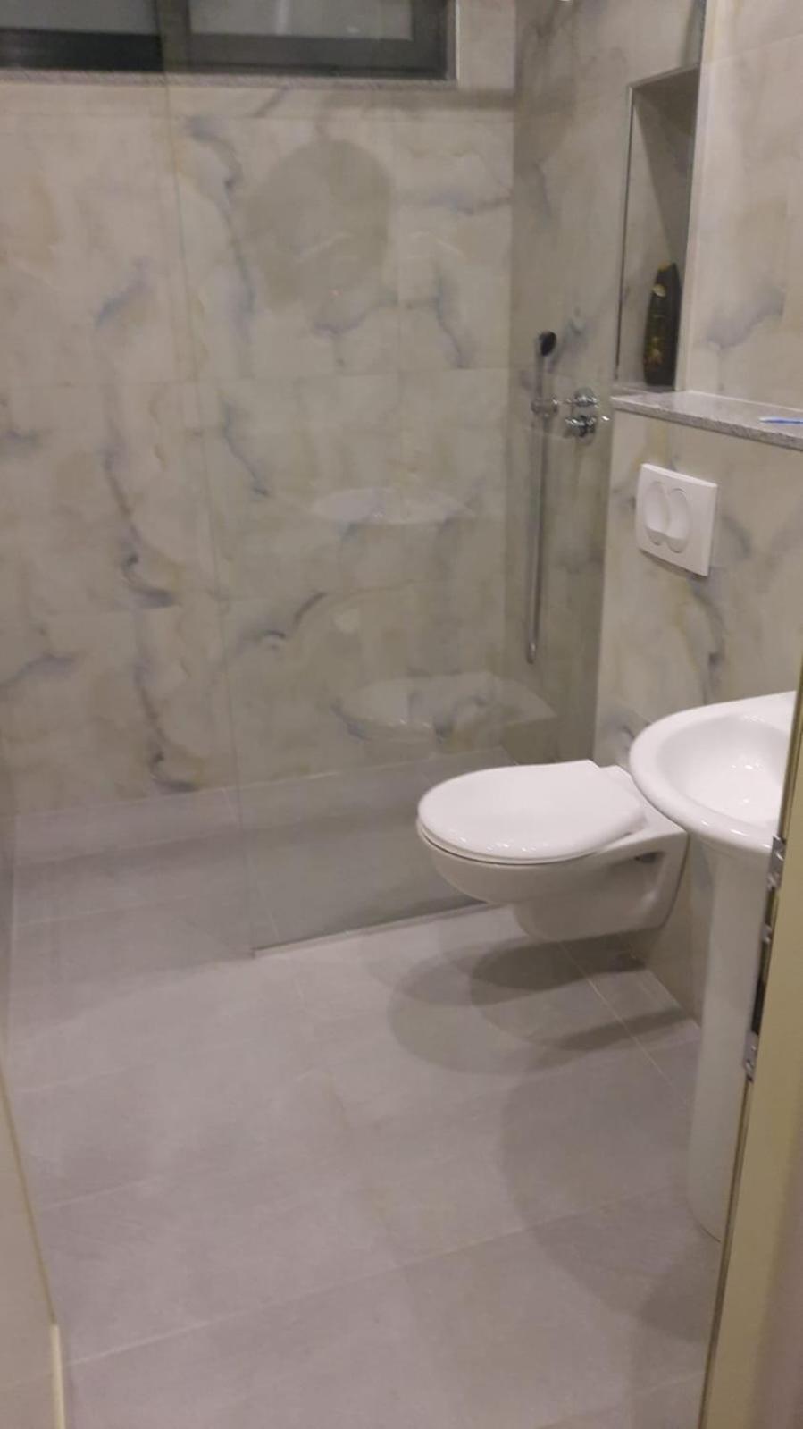 Luander Hotel Tirana Habitación foto